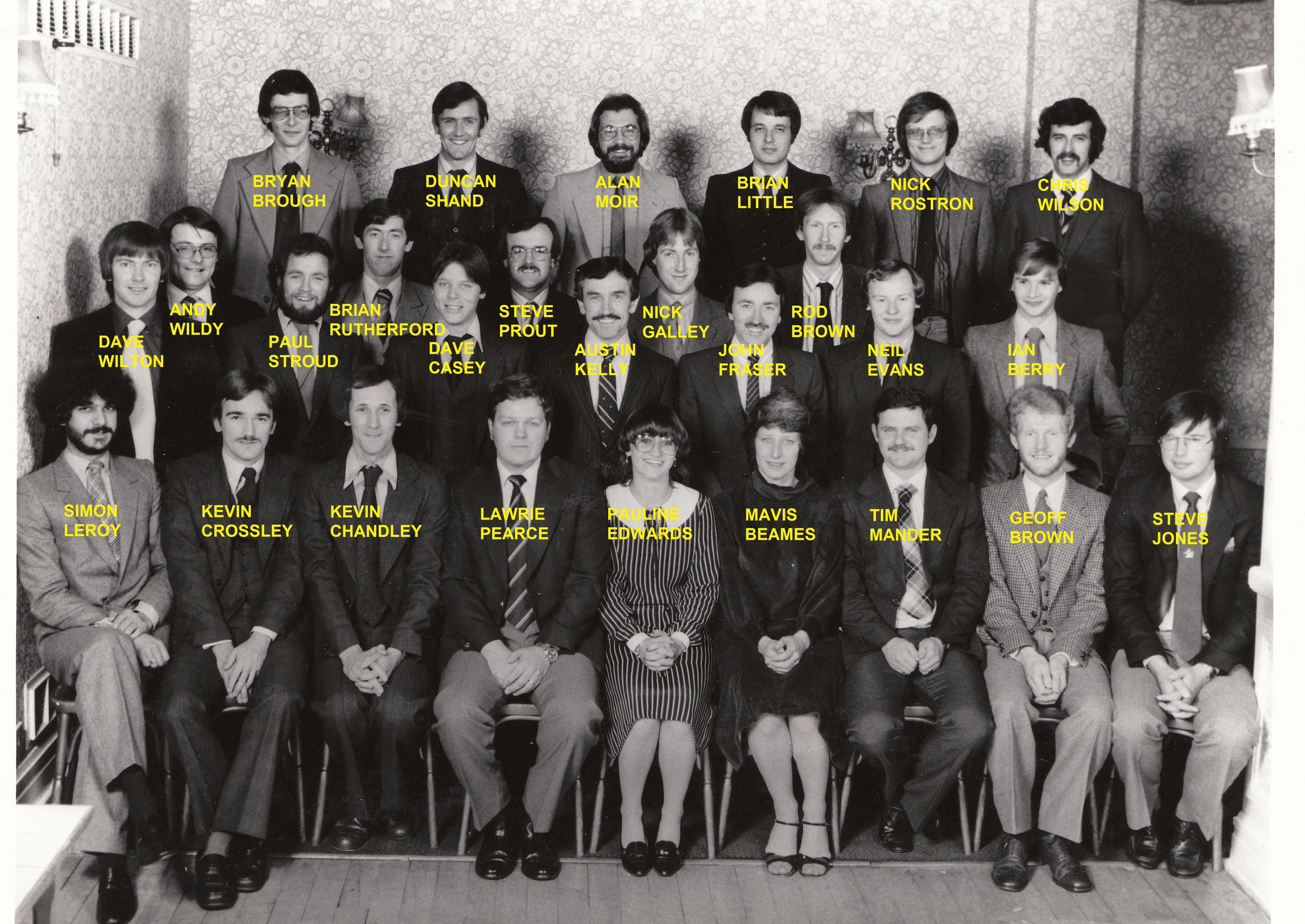 1981 Dec, 38 Course graduation - Copy 1